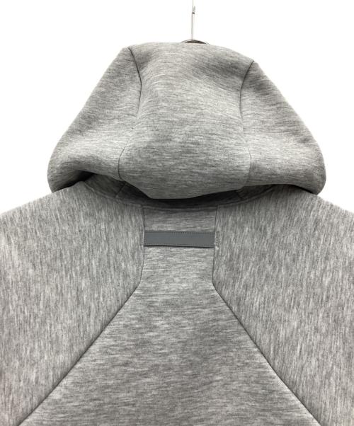 HELLY HANSEN（ヘリーハンセン）HELLY HANSEN (ヘリーハンセン) HHロゴシックスウェットジップパーカー グレー サイズ:SIZE Mの古着・服飾アイテム