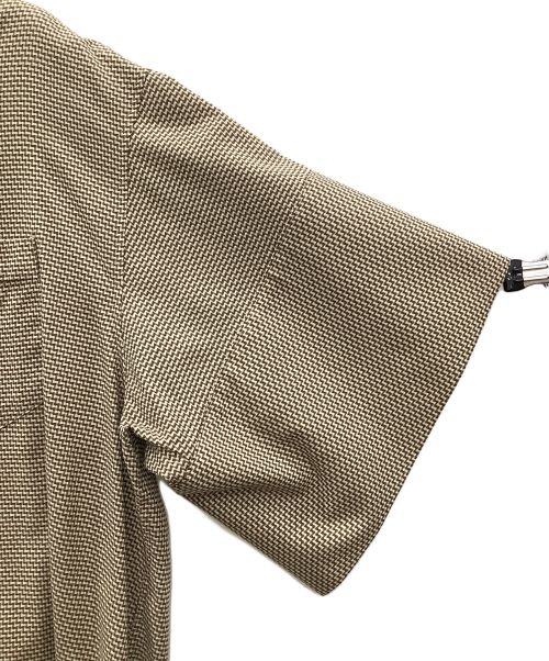 SYU.HOMME/FEMM（シュウオムフェム）SYU.HOMME/FEMM (シュウオムフェム) ノーカラーシャツ ブラウン サイズ:2の古着・服飾アイテム