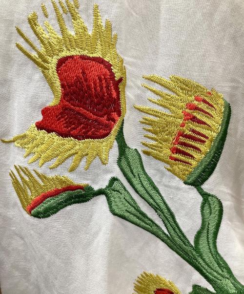 flagstuff（フラグスタフ）flagstuff (フラグスタフ) carnivorous plant S/S SHIRTS ベージュ サイズ:Lの古着・服飾アイテム