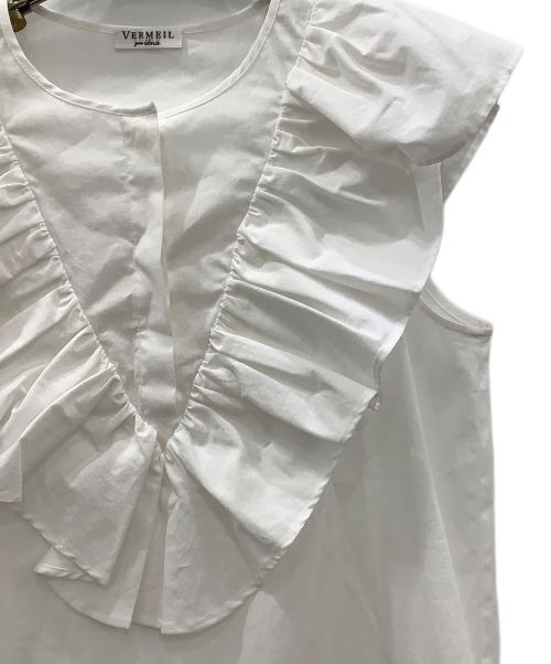 VERMEIL par iena（ヴェルメイユ パー イエナ）VERMEIL par iena (ヴェルメイユ パー イエナ) フリルカラーノースリーブブラウス ホワイト サイズ:Freeの古着・服飾アイテム