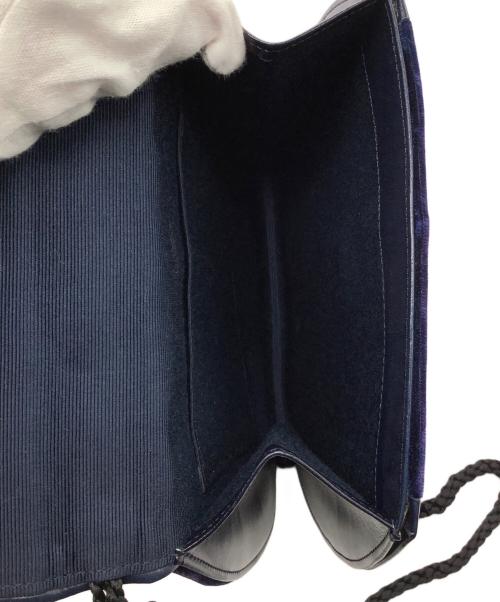 Yves Saint Laurent（イヴサンローラン）Yves Saint Laurent (イヴサンローラン) Yves Saint Laurent　ヴィンテージショルダーポーチ ネイビーの古着・服飾アイテム
