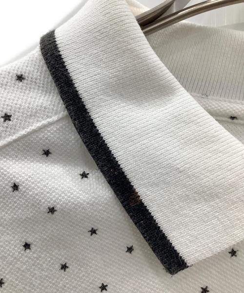 stussy（ステューシー）stussy (ステューシー) ポロシャツstussyホワイトスタードット金タグ ホワイト サイズ:SIZE Mの古着・服飾アイテム