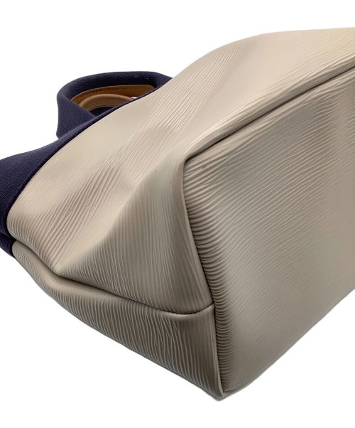 Breath TOPKAPI（ブレストプカピ）Breath TOPKAPI (ブレストプカピ) リプルネオレザー ミニトートバッグ ベージュ×ネイビーの古着・服飾アイテム