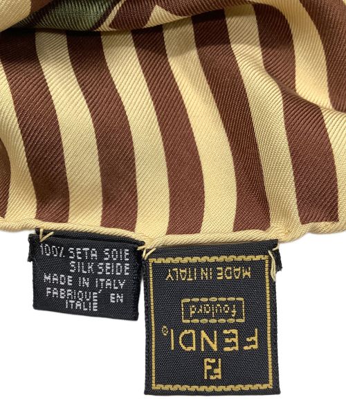 FENDI（フェンディ）FENDI (フェンディ) FENDI　スカーフ ベージュの古着・服飾アイテム