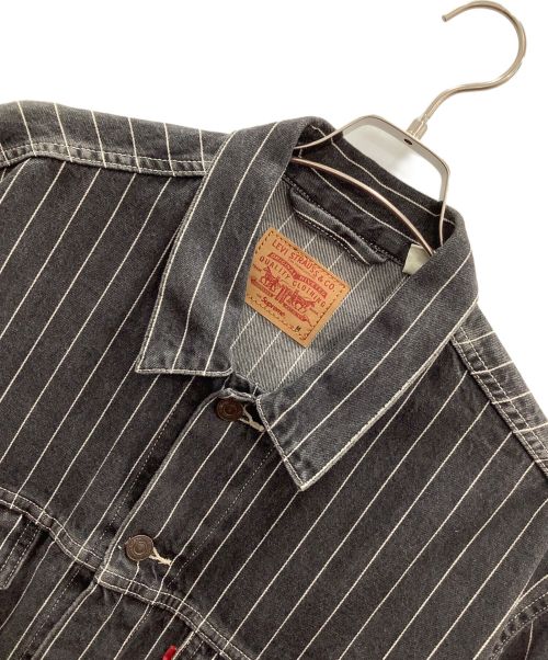 LEVI'S（リーバイス）LEVI'S (リーバイス) SUPREME (シュプリーム) ピンストライプ トラッカー デニム ジャケット グレー サイズ:Mの古着・服飾アイテム