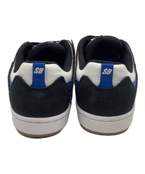 NIKE（ナイキ）NIKE (ナイキ) キャンバススニーカー ブラック×ホワイト サイズ:UK8.5の古着・服飾アイテム
