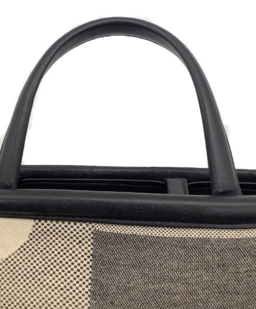 BALLY（バリー）BALLY (バリー) ハンドバッグ ブラック×アイボリーの古着・服飾アイテム