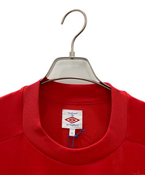 UMBRO（アンブロ）UMBRO (アンブロ) サッカーユニフォームUMBROレッド イングランド代表2010未使用品 レッド サイズ:SIZE 44 未使用品の古着・服飾アイテム