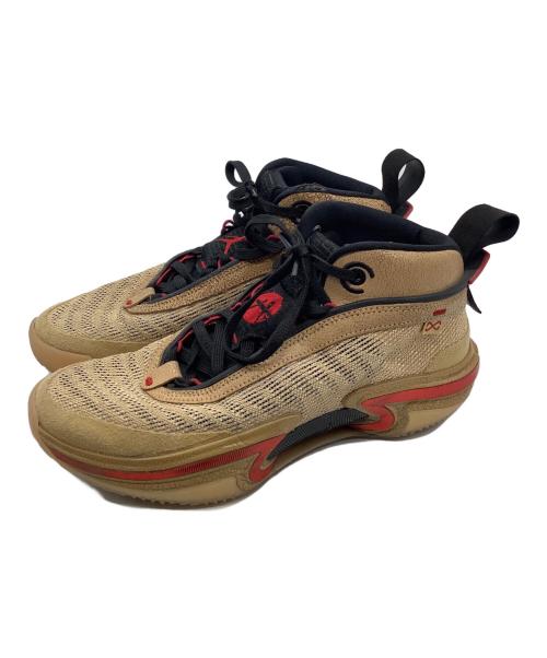 NIKE（ナイキ）NIKE (ナイキ) スニーカー ベージュ サイズ:26.5cmの古着・服飾アイテム