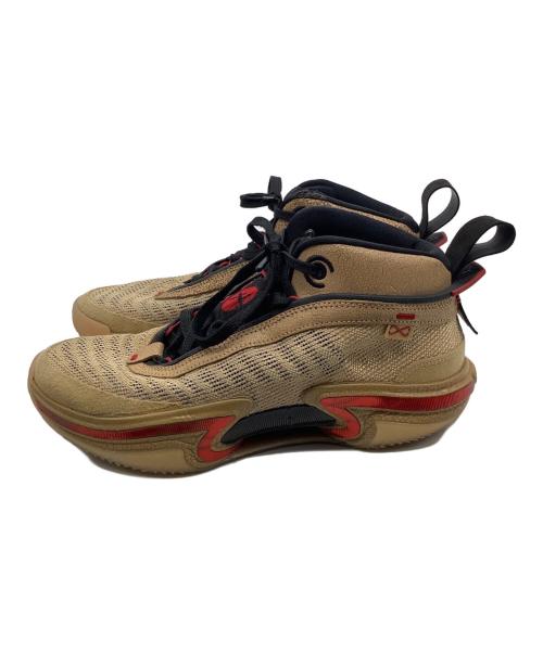 NIKE（ナイキ）NIKE (ナイキ) スニーカー ベージュ サイズ:26.5cmの古着・服飾アイテム