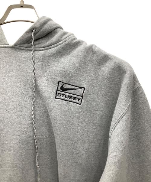 NIKE（ナイキ）NIKE (ナイキ) stussy (ステューシー) プルオーバーパーカーNRG Washed Hoodie首元ダメージ有 グレー サイズ:Lの古着・服飾アイテム