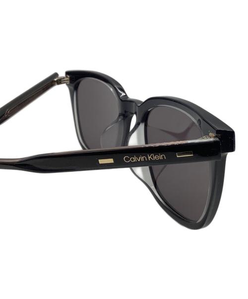 Calvin Klein（カルバンクライン）Calvin Klein (カルバンクライン) サングラス Calvin Klein ブラックの古着・服飾アイテム