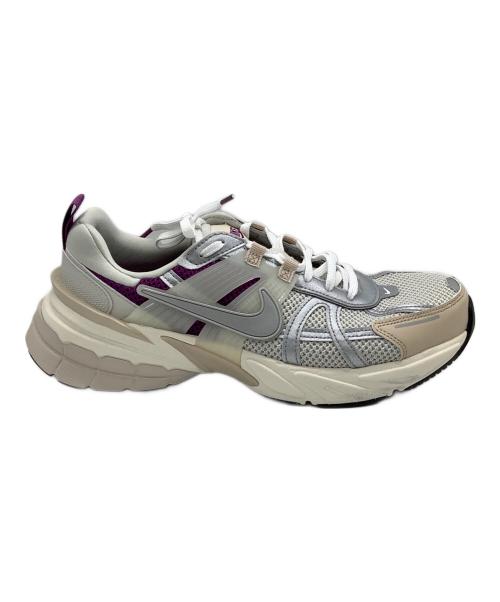 NIKE（ナイキ）NIKE (ナイキ) スニーカーNIKE V2K RUN PRM ホワイト サイズ:28.5の古着・服飾アイテム