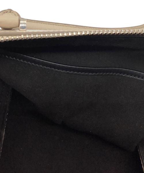 Emilio Pucci（エミリオ プッチ）Emilio Pucci (エミリオ プッチ) Emilio Pucci ショルダーバッグ タグ・カード付 ベージュの古着・服飾アイテム