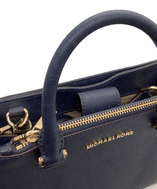 MICHAEL KORS（マイケル・コース）MICHAEL KORS (マイケルコース) 2WAYショルダーバッグ ネイビーの古着・服飾アイテム