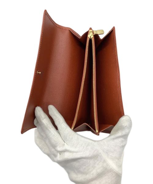 LOUIS VUITTON（ルイ ヴィトン）LOUIS VUITTON (ルイ ヴィトン) 長財布 エピ 	ポシェット・ポルトモネ クレディ カードポケット内部劣化 ブラウンの古着・服飾アイテム