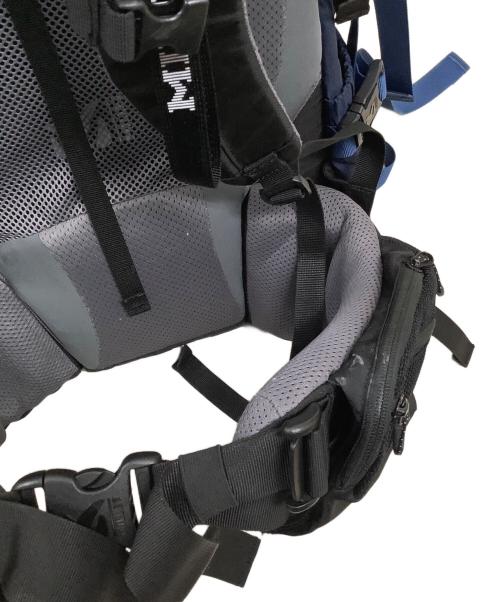 MILLET（ミレー）MILLET (ミレー) バックパック ブラック×ブルーの古着・服飾アイテム