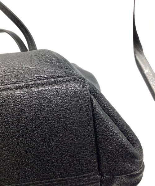 MIU MIU（ミュウミュウ）MIU MIU (ミュウミュウ) トートバッグ ブラックの古着・服飾アイテム