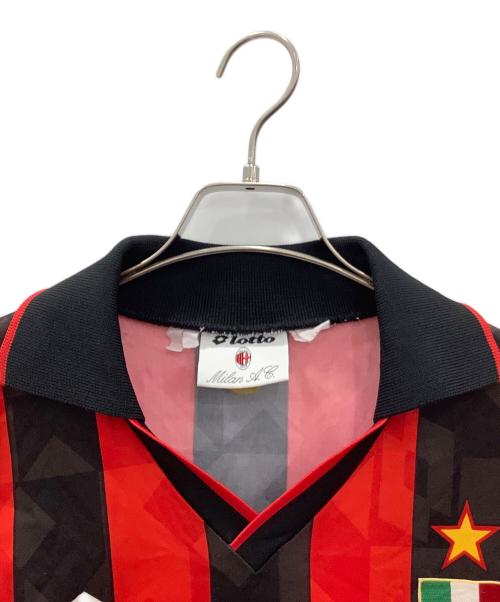 LOTTO（ロット）LOTTO (ロット) ゲームシャツLOTTOレッド×ブラックAC ミラン 93/94 ホーム MOTTA期 レッド×ブラック サイズ:SIZE 不明の古着・服飾アイテム