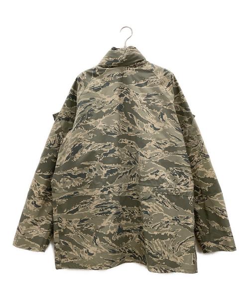 US ARMY（ユーエスアーミー）US ARMY (ユーエスアーミー) ナイロンジャケットUS ARMYカーキ カーキ サイズ:SIZE Mの古着・服飾アイテム