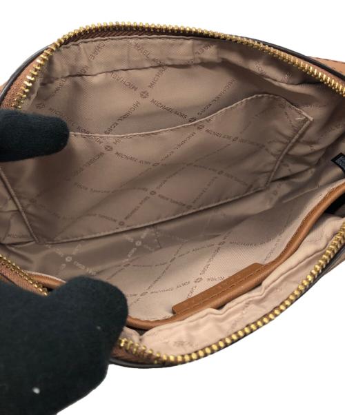 MICHAEL KORS（マイケル・コース）MICHAEL KORS (マイケルコース) MICHAEL KORS　ショルダーバッグの古着・服飾アイテム