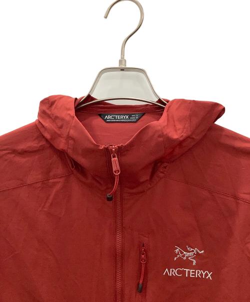 ARC'TERYX（アークテリクス）ARC'TERYX (アークテリクス) ナイロンジャケットARC'TERYXSQUAMISH HOODY レッド サイズ:SIZE Sの古着・服飾アイテム