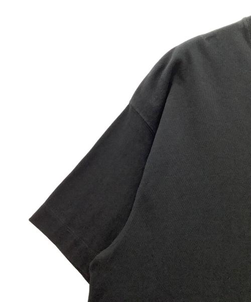 plllllleeeasse（プリーズ）plllllleeeasse (プリーズ) Tシャツplllllleeeasseブラック ブラック サイズ:SIZE Mの古着・服飾アイテム