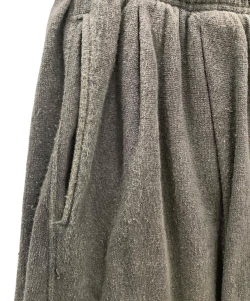 COOTIE PRODUCTIONS（クーティープロダクツ）COOTIE PRODUCTIONS (クーティープロダクツ) ハーフパンツ グレー サイズ:Mの古着・服飾アイテム