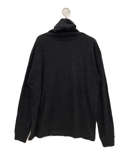 COMOLI（コモリ）COMOLI (コモリ) 長袖カットソー チャコールグレー サイズ:記載なしの古着・服飾アイテム