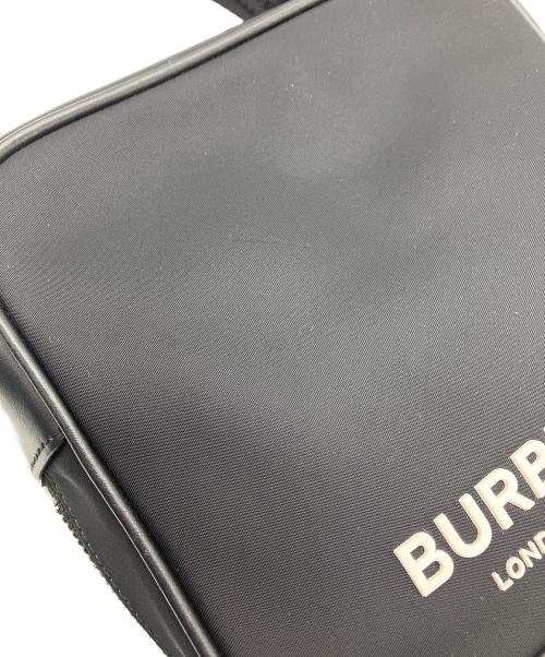 BURBERRY（バーバリー）BURBERRY (バーバリー) ショルダーバッグ　BURBERRY　ブラック ブラックの古着・服飾アイテム