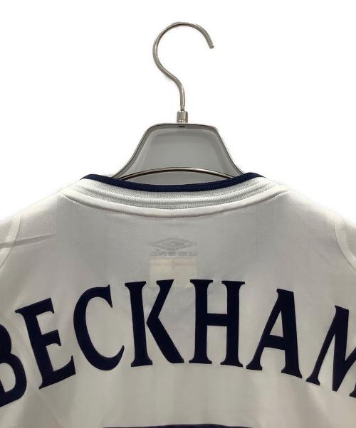 UMBRO（アンブロ）UMBRO (アンブロ) ゲームシャツUMBROホワイトSIZE M　2002年 イングランド代表 #7 ベッカム ホワイト サイズ:SIZE Mの古着・服飾アイテム