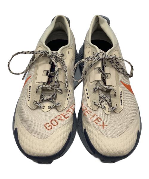 NIKE（ナイキ）NIKE (ナイキ) ローカットスニーカー ベージュ×グレー サイズ:28.5の古着・服飾アイテム