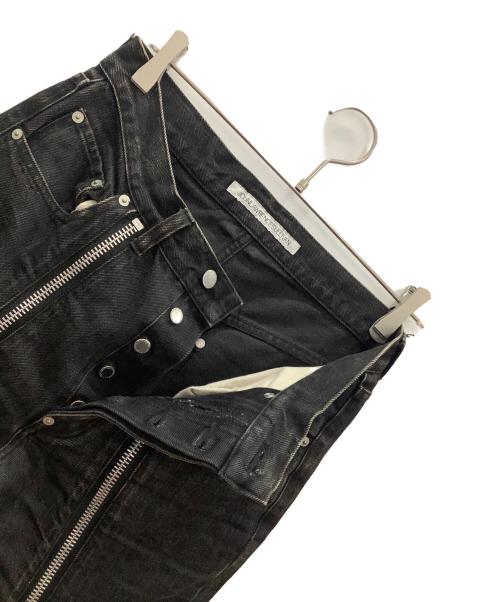 JOHN LAWRENCE SULLIVAN（ジョン ローレンス サリバン）JOHN LAWRENCE SULLIVAN (ジョン ローレンス サリバン) デニムパンツ ブラック サイズ:44の古着・服飾アイテム