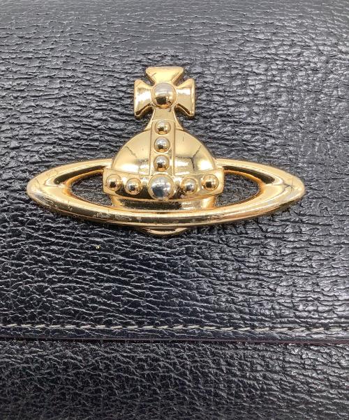 Vivienne Westwood（ヴィヴィアンウエストウッド）Vivienne Westwood (ヴィヴィアンウエストウッド) 3つ折り財布Vivienne Westwoodブラック金具キズ、角スレ有 ブラックの古着・服飾アイテム