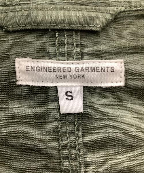 Engineered Garments（エンジニアドガーメンツ）Engineered Garments (エンジニアードガーメンツ) カバーオール カーキ サイズ:Sの古着・服飾アイテム