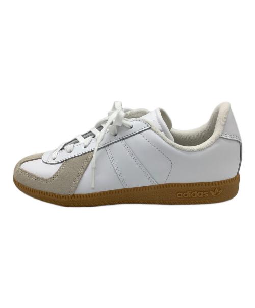 adidas（アディダス）adidas (アディダス) スニーカーadidasホワイトBW ARMY GERMAN TRAINER　BZ0579 ホワイト サイズ:SIZE 24cmの古着・服飾アイテム