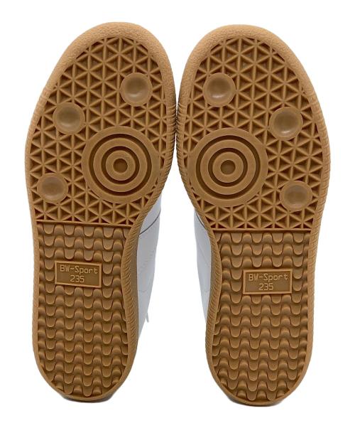 adidas（アディダス）adidas (アディダス) スニーカーadidasホワイトBW ARMY GERMAN TRAINER　BZ0579 ホワイト サイズ:SIZE 24cmの古着・服飾アイテム