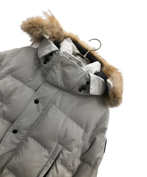 CANADA GOOSE（カナダグース）CANADA GOOSE (カナダグース) ダウンジャケット　CANADA GOOSE　ホワイト　3808MB　@ Π　襟・袖口ヨゴレ有 ホワイト サイズ:SIZE XSの古着・服飾アイテム