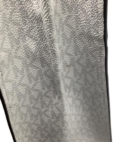 MICHAEL KORS（マイケルコース）MICHAEL KORS (マイケルコース) トートバッグ シルバーの古着・服飾アイテム
