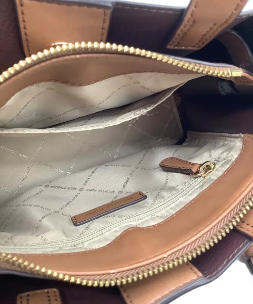 MICHAEL KORS（マイケル・コース）MICHAEL KORS (マイケル・コース) 2WAYバッグ　MICHAEL KORS　ブラウン ブラウンの古着・服飾アイテム