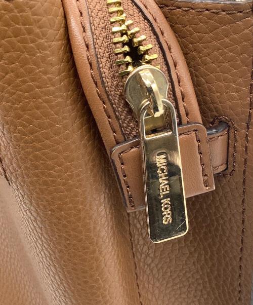 MICHAEL KORS（マイケル・コース）MICHAEL KORS (マイケル・コース) 2WAYバッグ　MICHAEL KORS　ブラウン ブラウンの古着・服飾アイテム