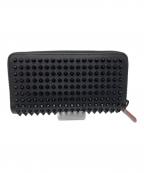 Christian Louboutinクリスチャン・ルブタン）の古着「長財布　Christian Louboutin　ラウンドファスナー　ブラック　スタッズ欠品有」｜ブラック