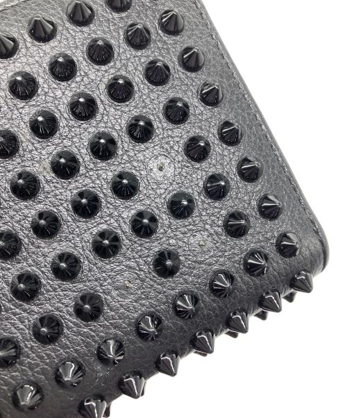 Christian Louboutin（クリスチャン・ルブタン）Christian Louboutin (クリスチャン・ルブタン) 長財布　Christian Louboutin　ラウンドファスナー　ブラック　スタッズ欠品有 ブラックの古着・服飾アイテム