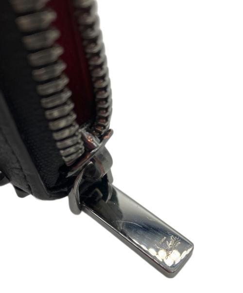 Christian Louboutin（クリスチャン・ルブタン）Christian Louboutin (クリスチャン・ルブタン) 長財布　Christian Louboutin　ラウンドファスナー　ブラック　スタッズ欠品有 ブラックの古着・服飾アイテム