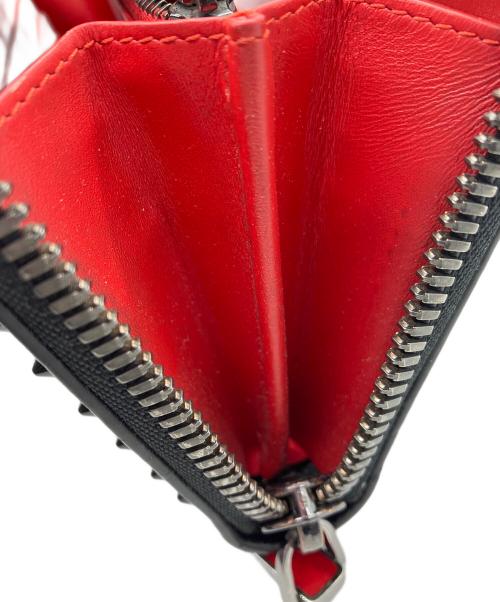 Christian Louboutin（クリスチャン・ルブタン）Christian Louboutin (クリスチャン・ルブタン) 長財布　Christian Louboutin　ラウンドファスナー　ブラック　スタッズ欠品有 ブラックの古着・服飾アイテム