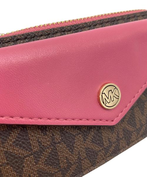 MICHAEL KORS（マイケル・コース）MICHAEL KORS (マイケル・コース) コインケース ブラウン×ピンクの古着・服飾アイテム