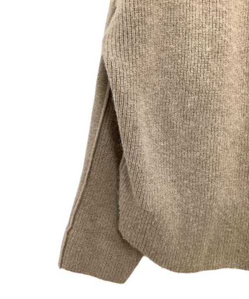 YOKE（ヨーク）YOKE (ヨーク) 厚手ニット　YOKE　メンズ　ベージュ　YK19AW0065S　7G ALPACA WOOL CARDIGAN RIB STITCH KNIT ベージュ サイズ:Sの古着・服飾アイテム