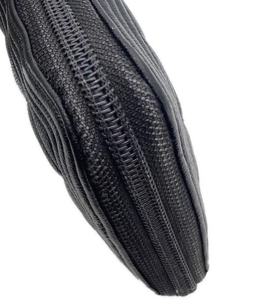 CHANEL（シャネル）CHANEL (シャネル) ラウンドファスナー財布　CHANEL　ボーイシャネル　キャビアスキン ブラックの古着・服飾アイテム