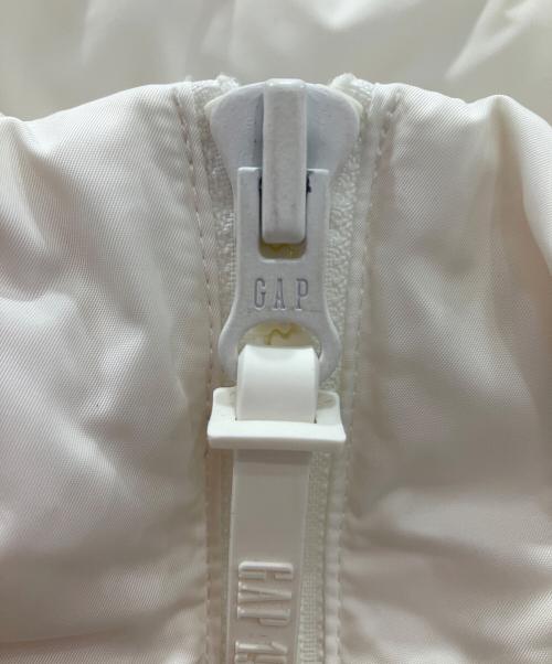 GAP（ギャップ）GAP (ギャップ) ダウンジャケット　GAP　メンズ　ホワイト　2022年秋冬　各所ヨゴレ有 ホワイト サイズ:Lの古着・服飾アイテム
