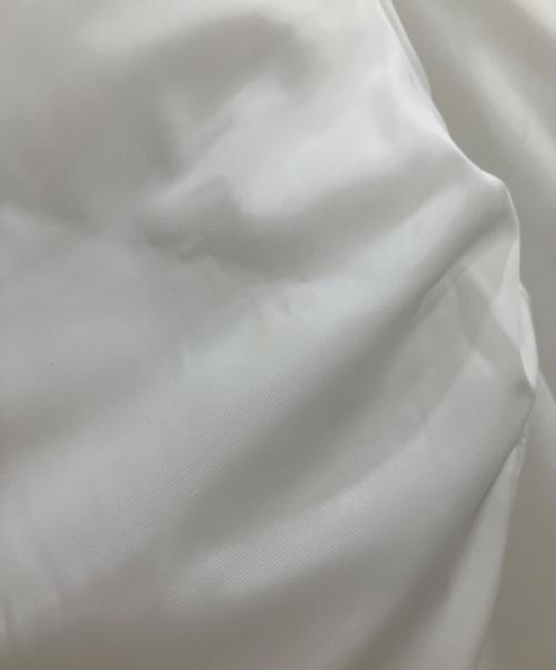 GAP（ギャップ）GAP (ギャップ) ダウンジャケット　GAP　メンズ　ホワイト　2022年秋冬　各所ヨゴレ有 ホワイト サイズ:Lの古着・服飾アイテム